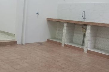 KL CITY 2 STOREY LANDED HOUSE FOR SALE@ Taman Castlefield, Kuala Lumpur (VERY LIMITED)