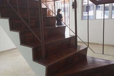 KL CITY 2 STOREY LANDED HOUSE FOR SALE@ Taman Castlefield, Kuala Lumpur (VERY LIMITED)