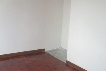 KL CITY 2 STOREY LANDED HOUSE FOR SALE@ Taman Castlefield, Kuala Lumpur (VERY LIMITED)