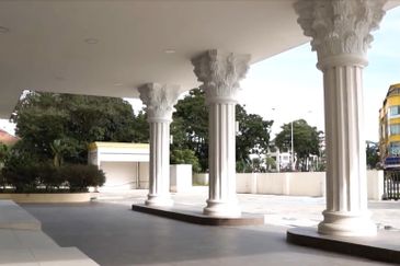 WISMA TOPSPEED FOR SALE/RENT  (WHOLE BUILDING)