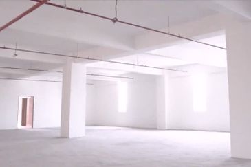 WISMA TOPSPEED FOR SALE/RENT  (WHOLE BUILDING)