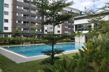 Kiara Court - Nilai Impian