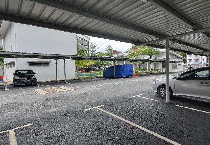 Kiara Court - Nilai Impian