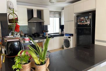 Perdana Emerald Serviced Apartment