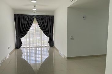 Kiara Court - Nilai Impian