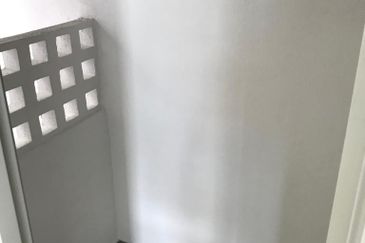 Kiara Court - Nilai Impian