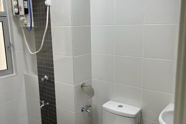 Kiara Court - Nilai Impian