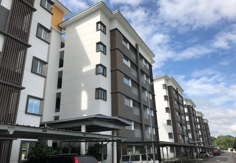 Kiara Court - Nilai Impian