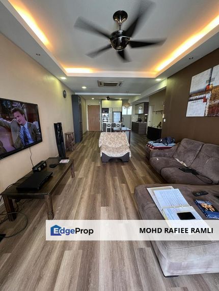 Nice & Spacious Condo The Sanderson Homes Bukit Serdang for Sale, Selangor, Seri Kembangan
