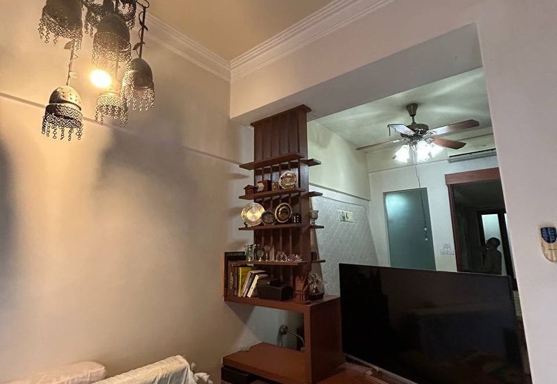 10 Semantan Suites (Sematan Avenue)