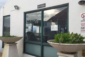 10 Semantan Suites (Sematan Avenue)