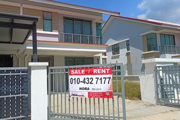 Kota Puteri, Batu Arang