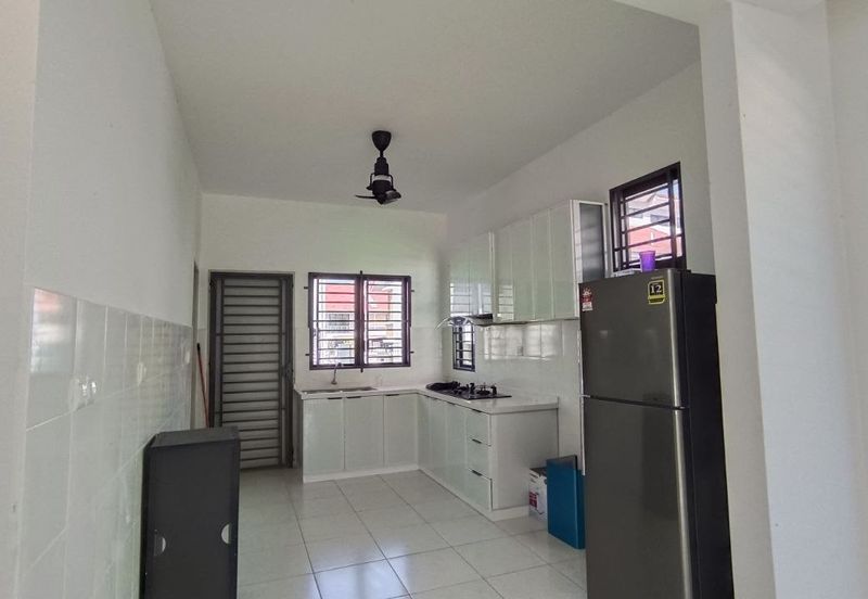 Kota Puteri, Batu Arang