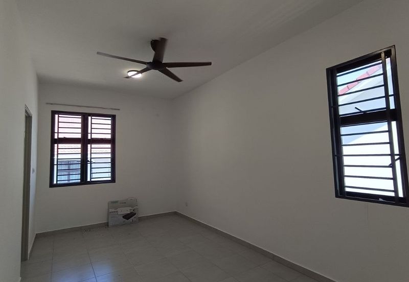 Kota Puteri, Batu Arang