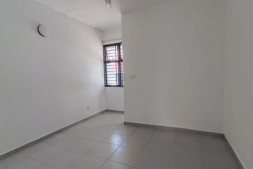 Kota Puteri, Batu Arang