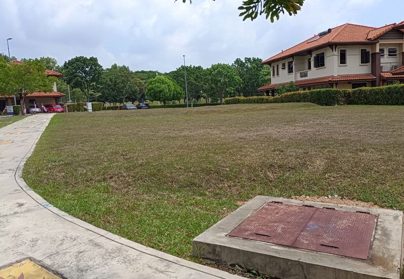 Nice Location Bungalow Lot Corner Precint 16 Putrajaya for Sale