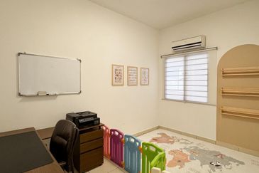 Sri Ixora Apartment