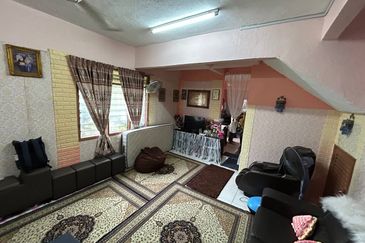 Taman Dahlia, Sepang