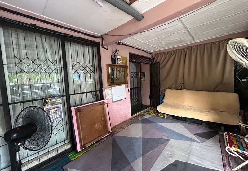 Taman Dahlia, Sepang