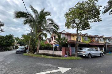 Taman Dahlia, Sepang