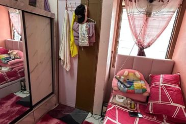 Taman Dahlia, Sepang