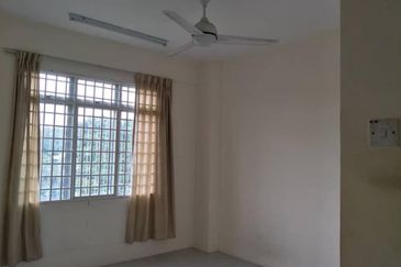 Desa Pelangi Condominium