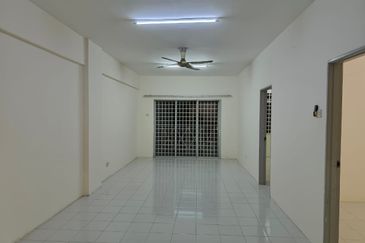 Desa Pelangi Condominium