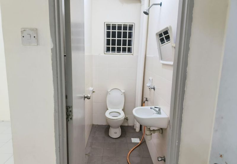 Desa Pelangi Condominium