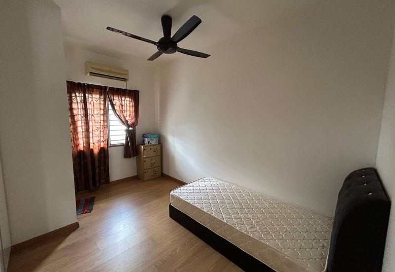 Bandar Tasik Senangin