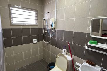 Bandar Tasik Senangin