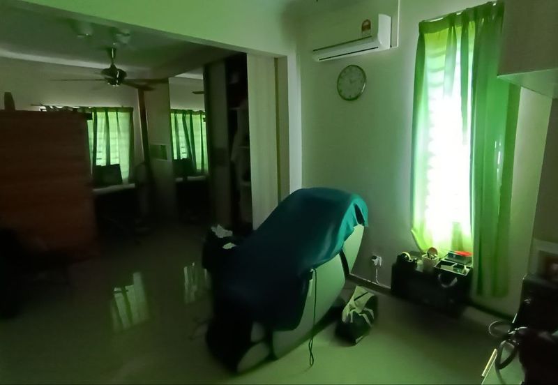 Taman Tasik Semenyih (Lake Residence)