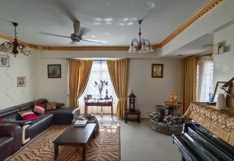 Taman Tasik Semenyih (Lake Residence)