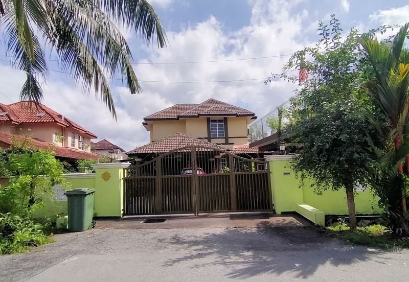 Taman Tasik Semenyih (Lake Residence)