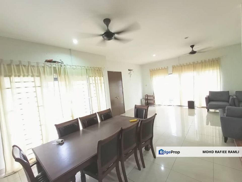 Freehold 2.5 Storey Semi D Kayumanis Garden Villa Seksyen 5 Bandar Baru Bangi for Sale, Selangor, Bangi