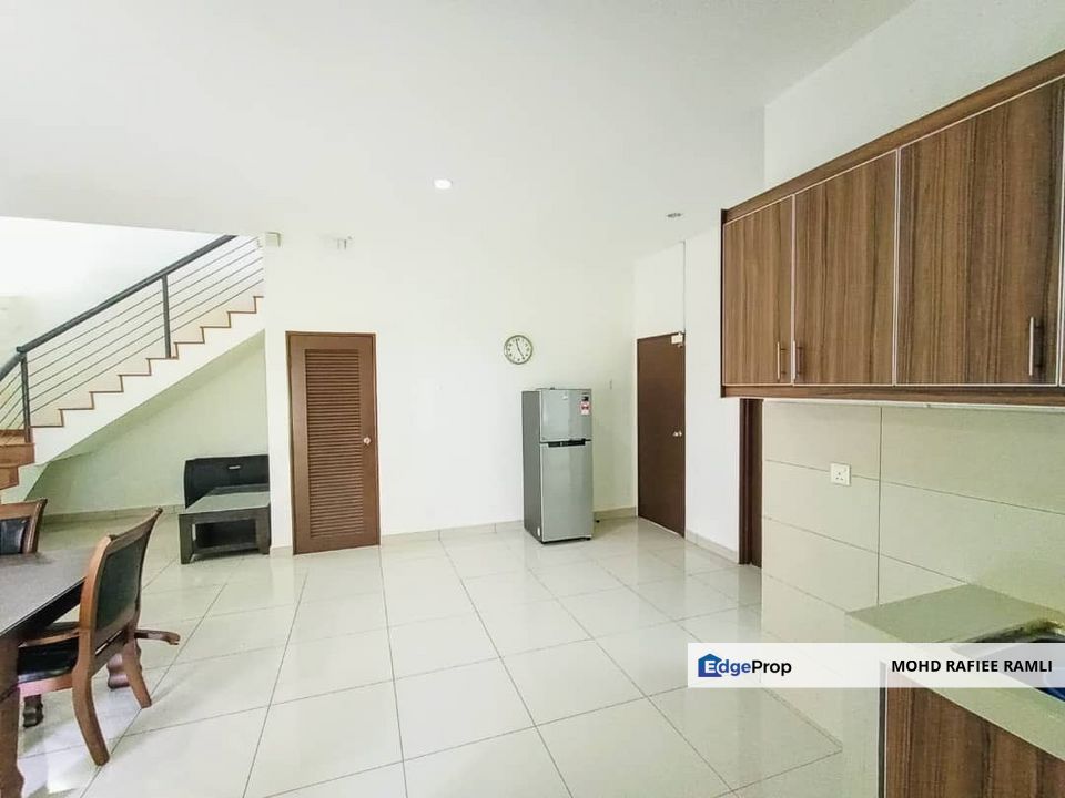 Freehold 2.5 Storey Semi D Kayumanis Garden Villa Seksyen 5 Bandar Baru Bangi for Sale, Selangor, Bangi