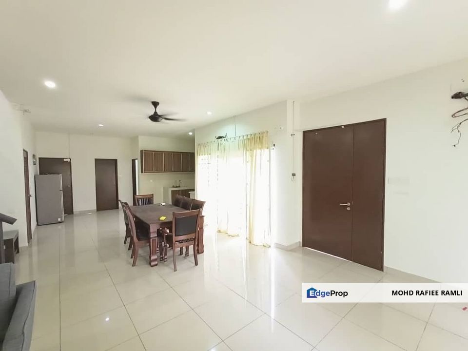 Freehold 2.5 Storey Semi D Kayumanis Garden Villa Seksyen 5 Bandar Baru Bangi for Sale, Selangor, Bangi