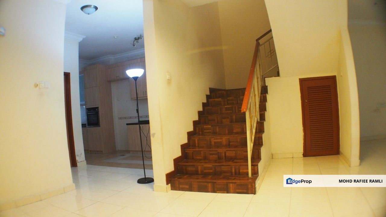 Walking Distance Masjid 2 Storey Terrace Seksyen 9 Bandar Baru Bangi for Rent, Selangor, Bangi