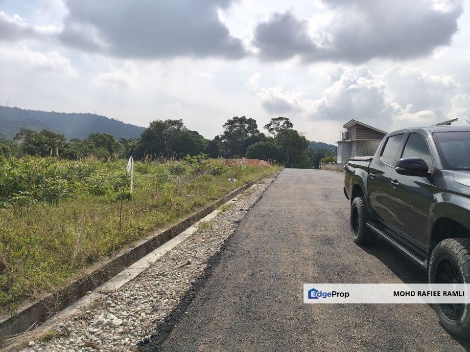 Lot Banglo Jenderam Hulu Geran Individu Binaan Untuk Dijual , Selangor, Dengkil