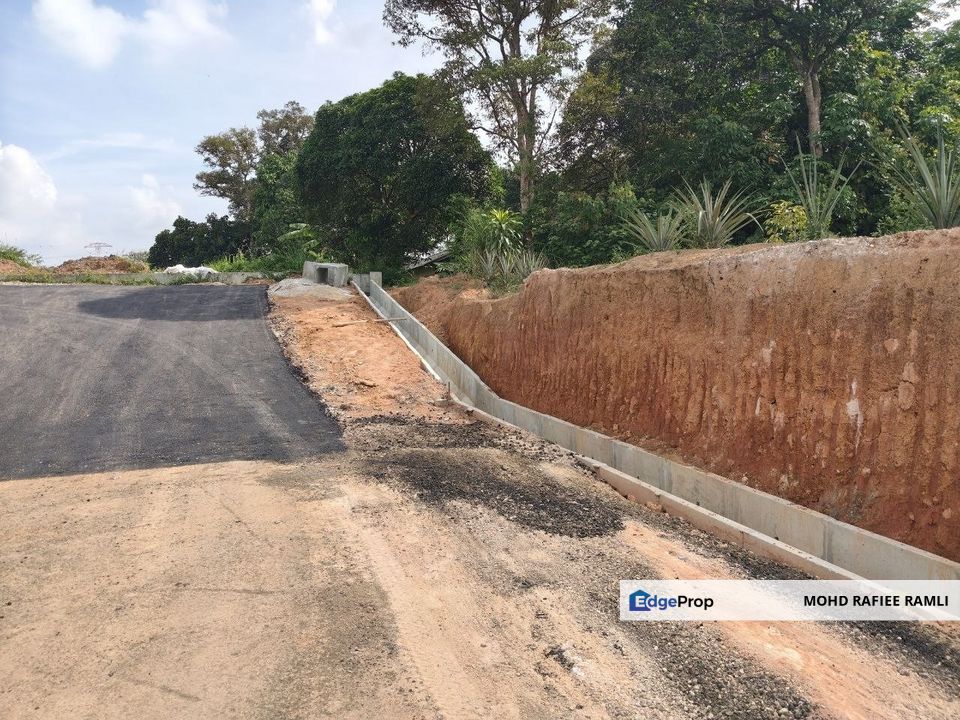 Lot Banglo Jenderam Hulu Geran Individu Binaan Untuk Dijual , Selangor, Dengkil