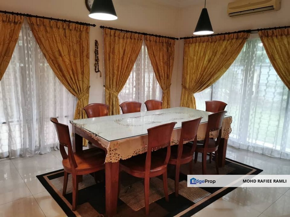 Good Price and Well Maintained 2 Storey Detached D’Cempaka Centre Town Bandar Baru Bangi for Sale, Selangor, Bangi