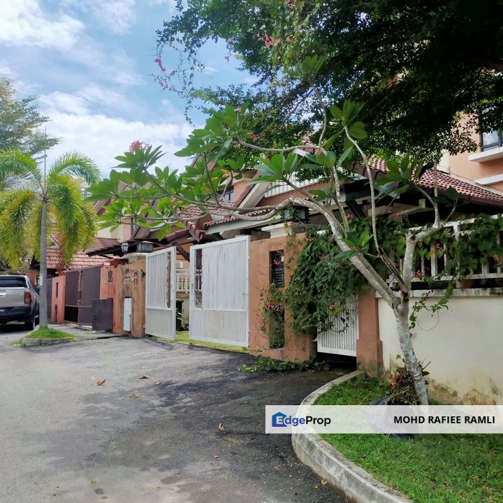 Good Price and Well Maintained 2 Storey Detached D’Cempaka Centre Town Bandar Baru Bangi for Sale, Selangor, Bangi