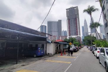 Jalan Raja Alang 