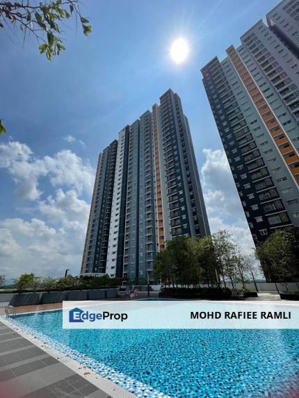 Near KLIA Fully Furnished with View Facing Pool Alanis Kota Warisan Sepang for Rent, Selangor, Sepang