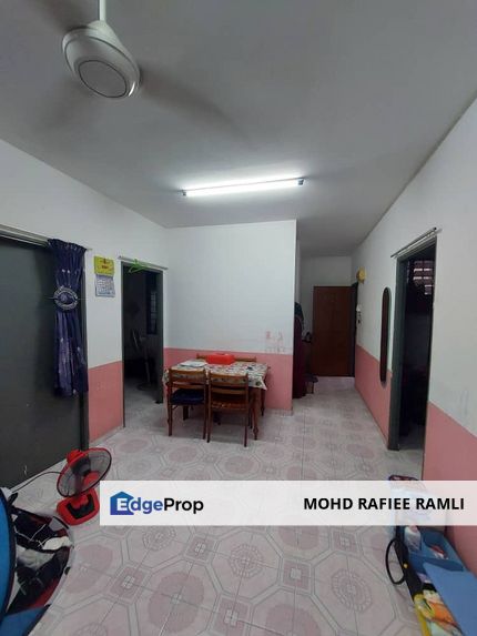 Fully Tiles Low Level Apartment Siantan Putra Perdana Puchong for Sale, Selangor, Puchong South