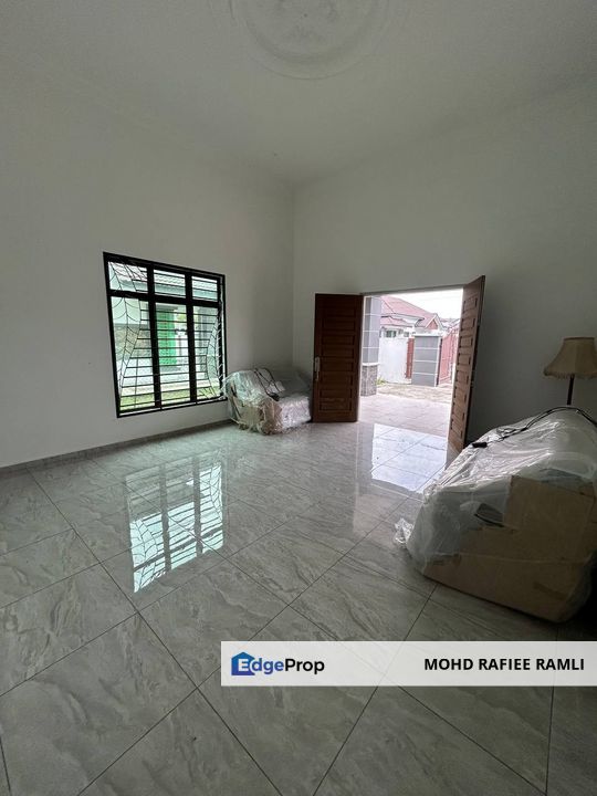 Single Storey Bungalow 60’ x 82.5’ Taman Sri Unas 2 Muar for Sale, Johor, Muar