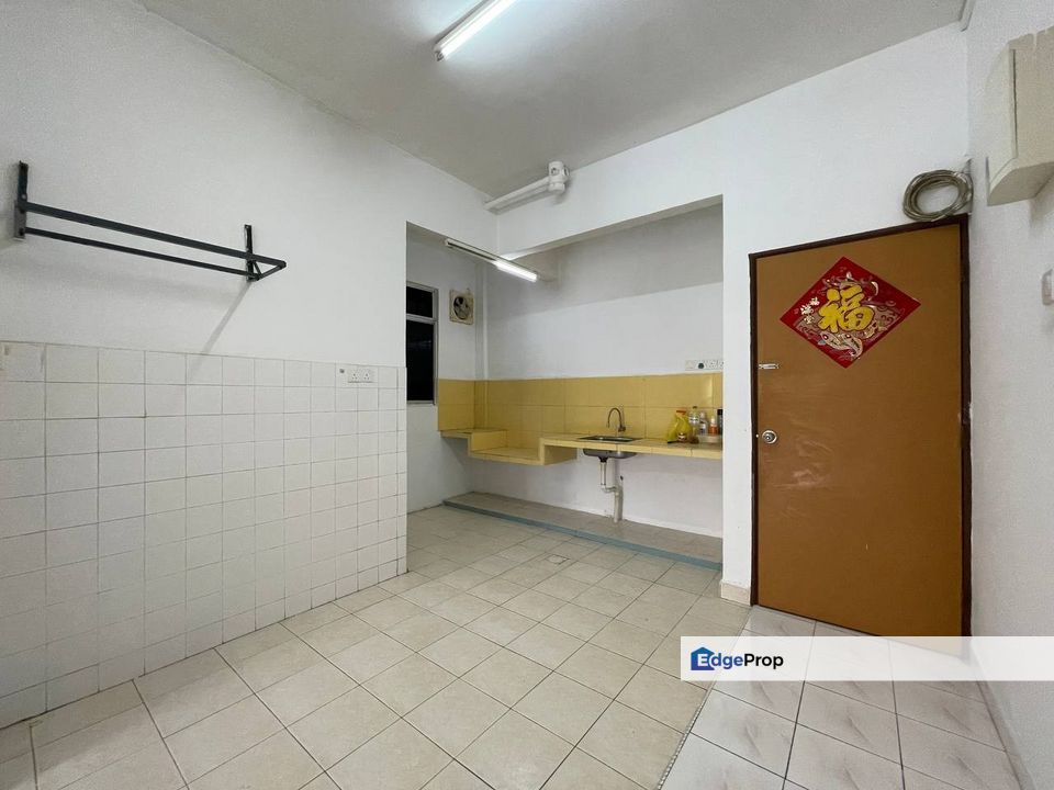 Ground Floor Merak Apartment, Selangor, Subang