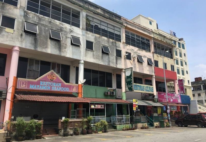 Bandar Country Homes