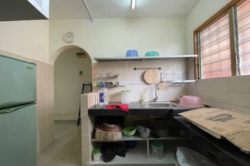 Johan Court Flat @ Alam Perdana