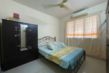 Johan Court Flat @ Alam Perdana