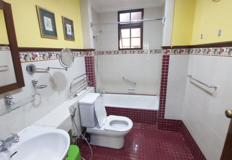 Kampung Warisan Condominium